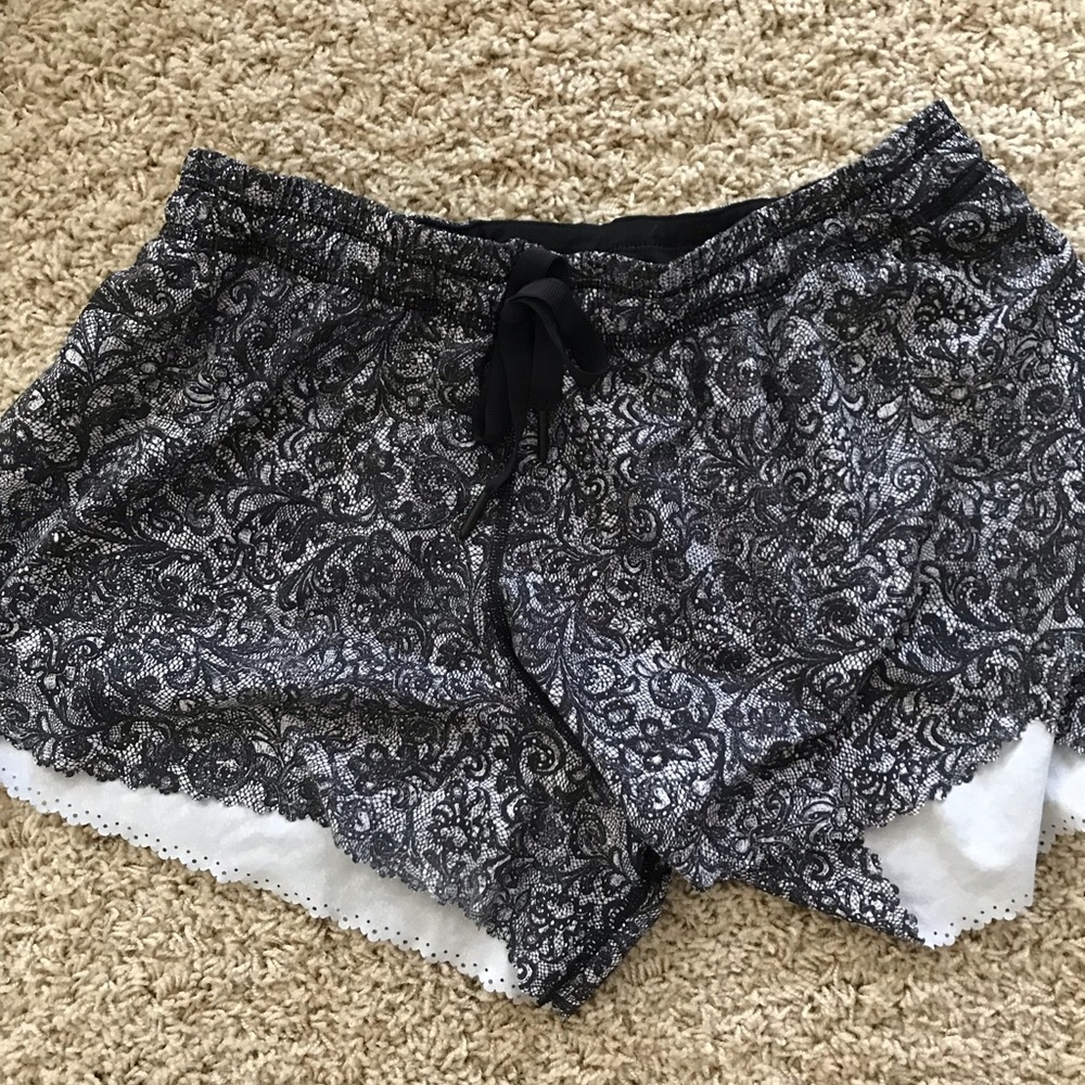 Lululemon Hit It Short